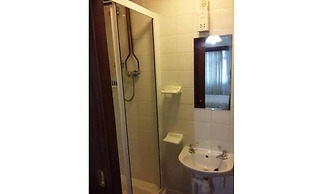 Chelford Guesthouse