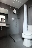 Wayha Hostel Don Mueang Airport