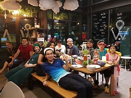 Wayha Hostel Don Mueang Airport