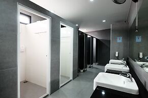 Wayha Hostel Don Mueang Airport