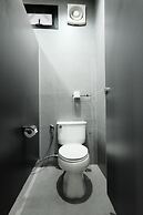 Wayha Hostel Don Mueang Airport