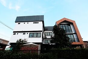 Wayha Hostel Don Mueang Airport