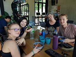 Wayha Hostel Don Mueang Airport