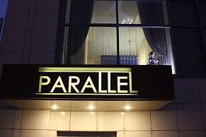 Parallel Hotel
