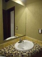 Hotel Na'Lum