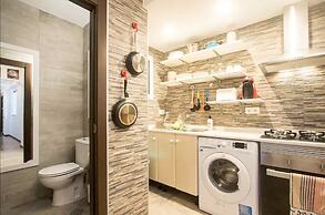 Little Sunny House 1