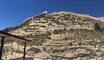 Little Sunny House 1