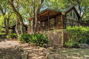Mendelbaum Winery Guest Cabins