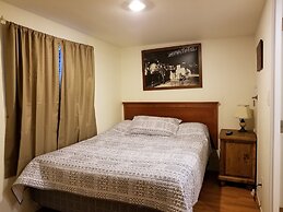 Mendelbaum Winery Guest Cabins
