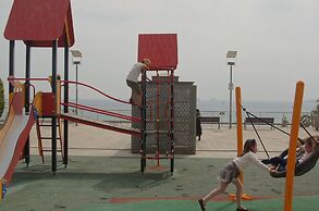 Little Sunny House 2