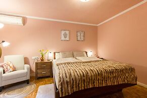 Little Sunny House 2