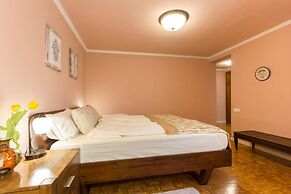 Little Sunny House 2