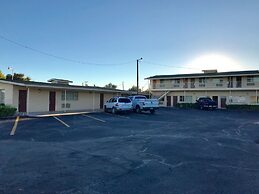 Scottish Inns & Suites