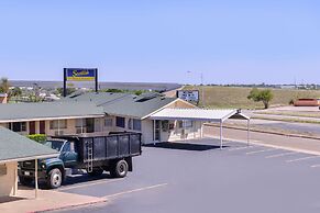 Scottish Inns & Suites