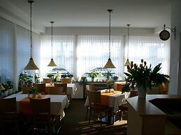 EMS Hotel