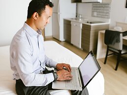 WoodSpring Suites Seattle Redmond