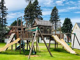 Green Gables Bungalow Court