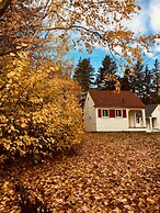 Green Gables Bungalow Court