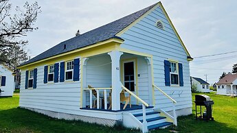 Green Gables Bungalow Court
