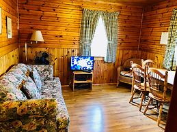 Green Gables Bungalow Court