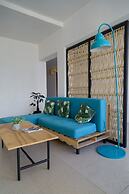 Nomads Hotel & Rooftop pool