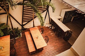 Nomads Hotel & Rooftop pool