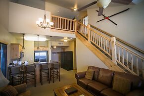 Perfect, Large Condo for Families of All Ages by RedAwning - Save 20% 