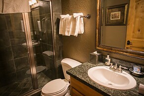 Perfect, Large Condo for Families of All Ages by RedAwning - Save 20% 