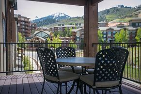 Perfect, Large Condo for Families of All Ages by RedAwning - Save 20% 