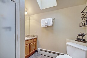 Winter Escape+loft Perfect Blend Of Mountain + Town Sleeps 6 1 Bedroom