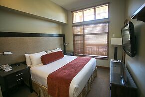 Fully Equipped in the Heart of Canyons Village by RedAwning - Save 20%