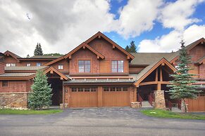 Rocky Mountain Luxury - Large Ski-in Winter Townhome 6ppl 2 Bedroom To