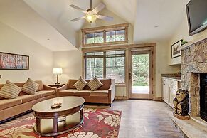 Rocky Mountain Luxury - Large Ski-in Winter Townhome 6ppl 2 Bedroom To