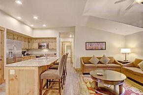 Rocky Mountain Luxury - Large Ski-in Winter Townhome 6ppl 2 Bedroom To