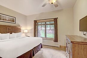 Rocky Mountain Luxury - Large Ski-in Winter Townhome 6ppl 2 Bedroom To