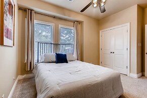 Luxury 4 Bedroom Home in Central Austin