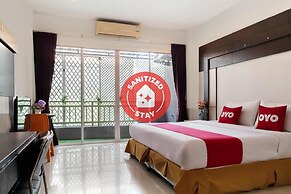 OYO 792 Omsaga Phuket Hotel