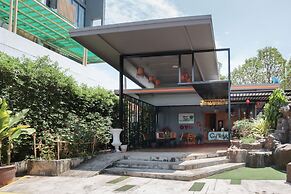 OYO 792 Omsaga Phuket Hotel