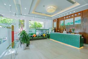 Ritzy Boutique Hotel Da Nang