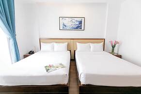 Ritzy Boutique Hotel Da Nang