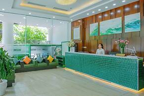 Ritzy Boutique Hotel Da Nang