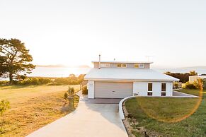 Manfield Seaside Bruny Island