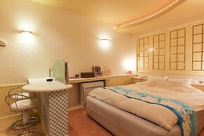 COAST HIKE HOTEL - Adults Only