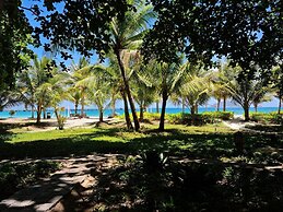 Tan Son Nhat Con Dao Resort