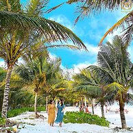 Tan Son Nhat Con Dao Resort