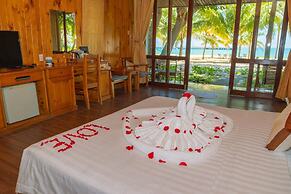 Tan Son Nhat Con Dao Resort