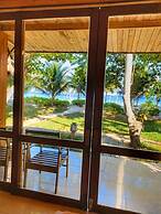 Tan Son Nhat Con Dao Resort