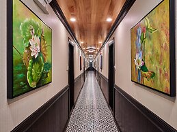 Lan Ha Legend Cruise