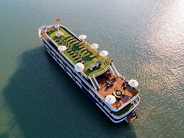 Lan Ha Legend Cruise