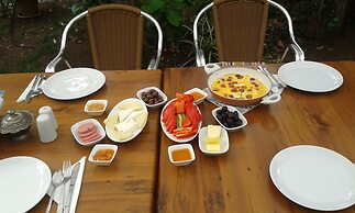 Villa Halil Bungalow